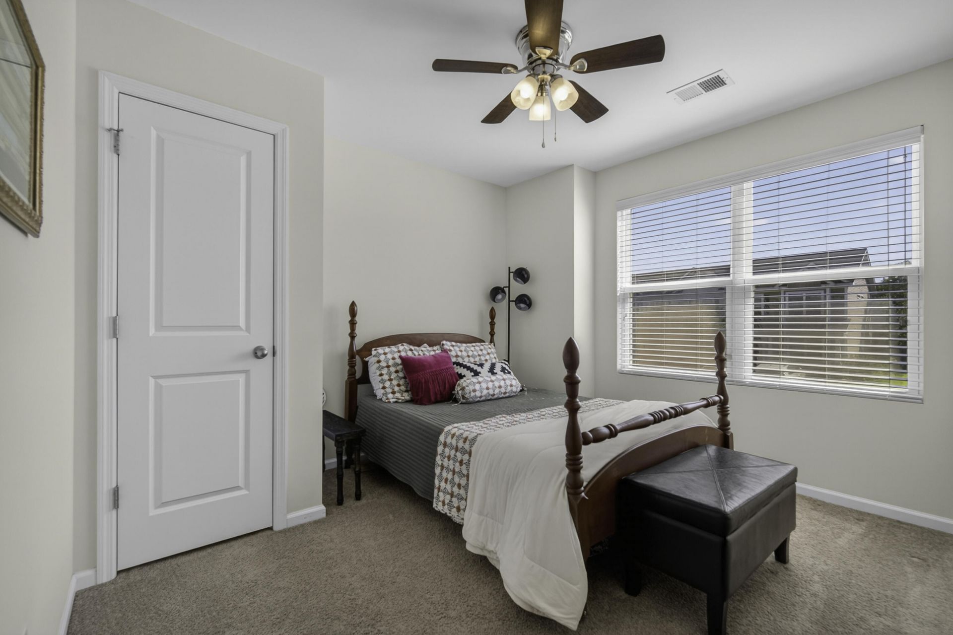 9127 Parlor Drive Photo 29