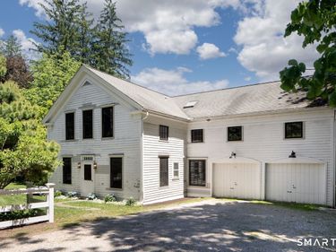 28 White Hollow , Salisbury, CT 06039