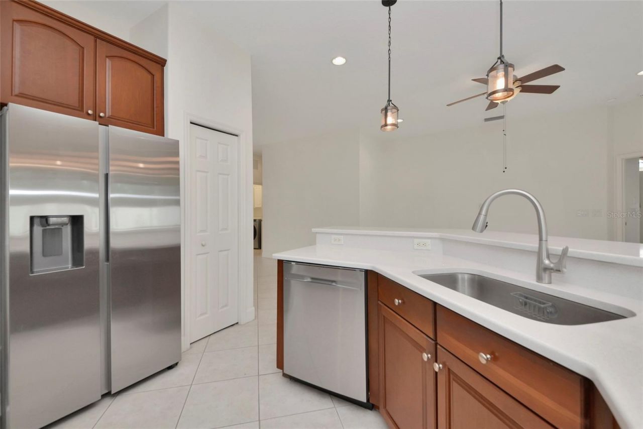 6841 74th Street Circle E, Bradenton, FL 34203 Photo