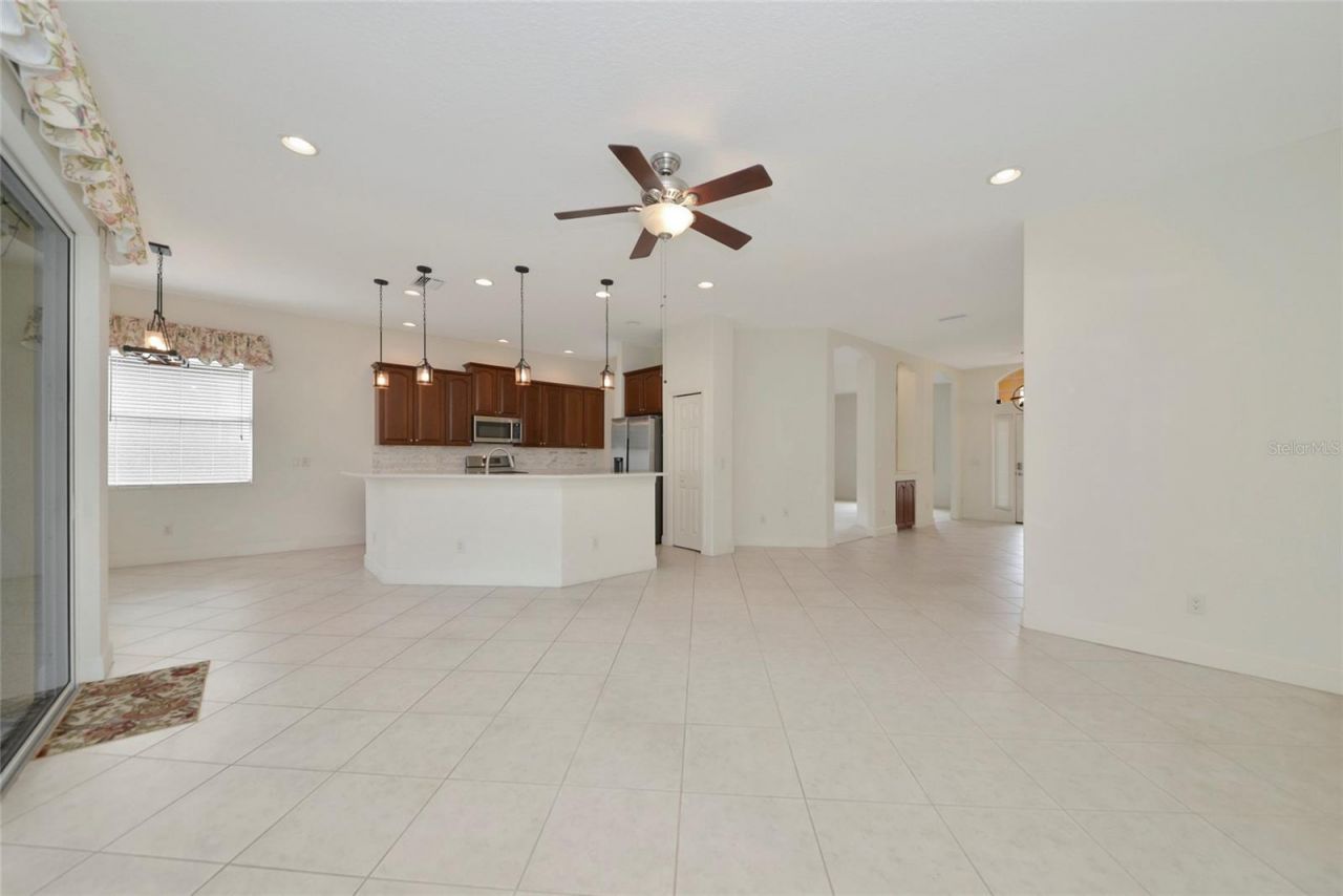 6841 74th Street Circle E, Bradenton, FL 34203 Photo