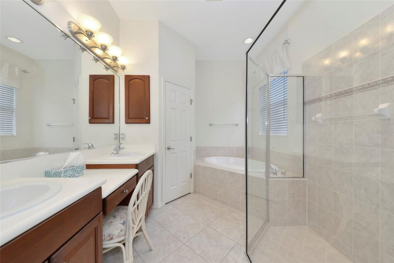 6841 74th Street Circle E, Bradenton, FL 34203 Photo