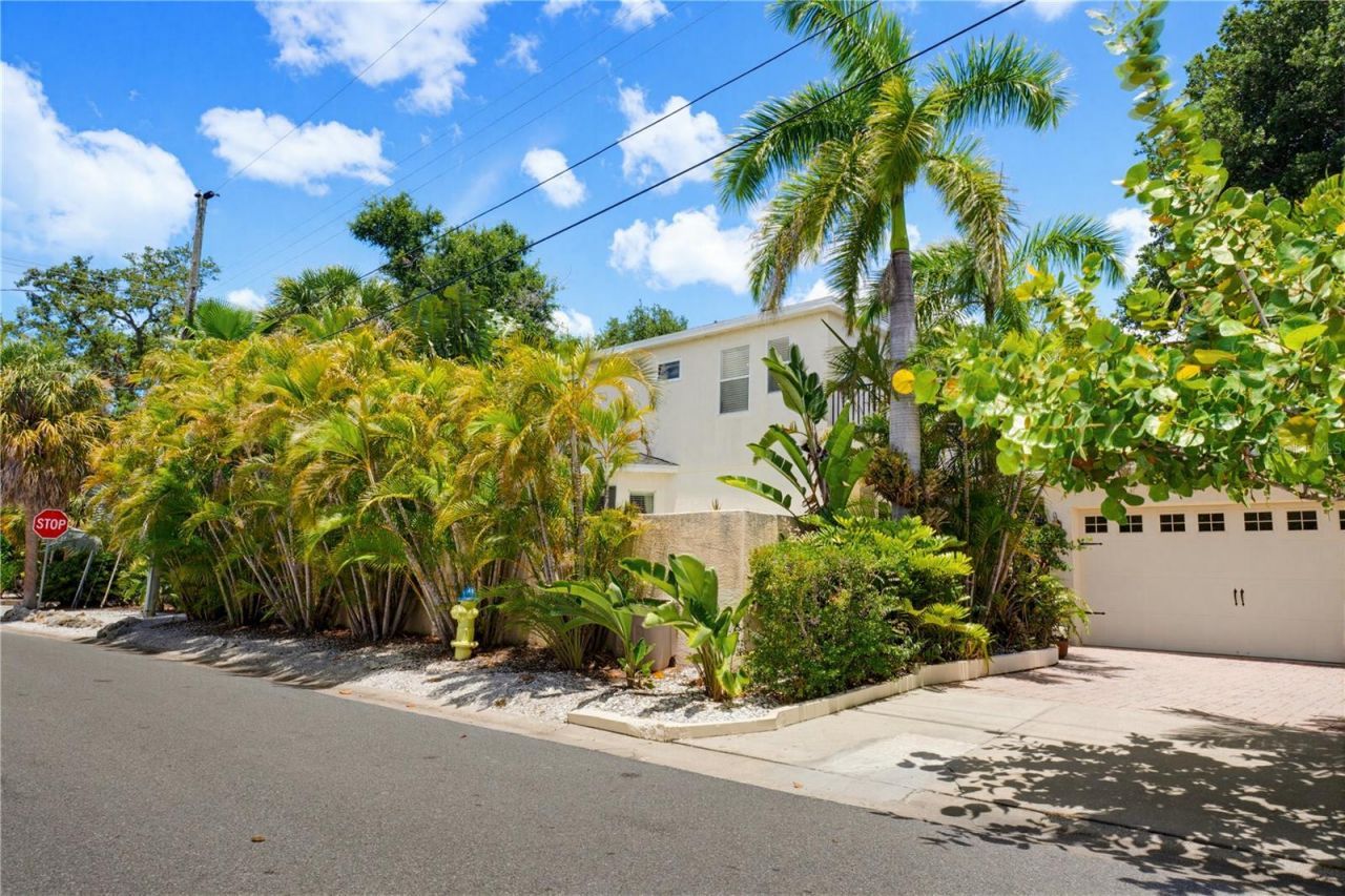 4104 Sarasota Avenue , Sarasota, FL 34234 Photo