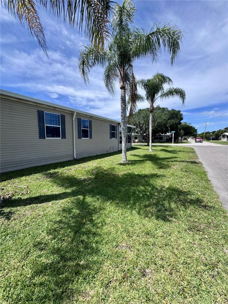 4385 Maple Avenue, Edgewater, FL 32141 Photo