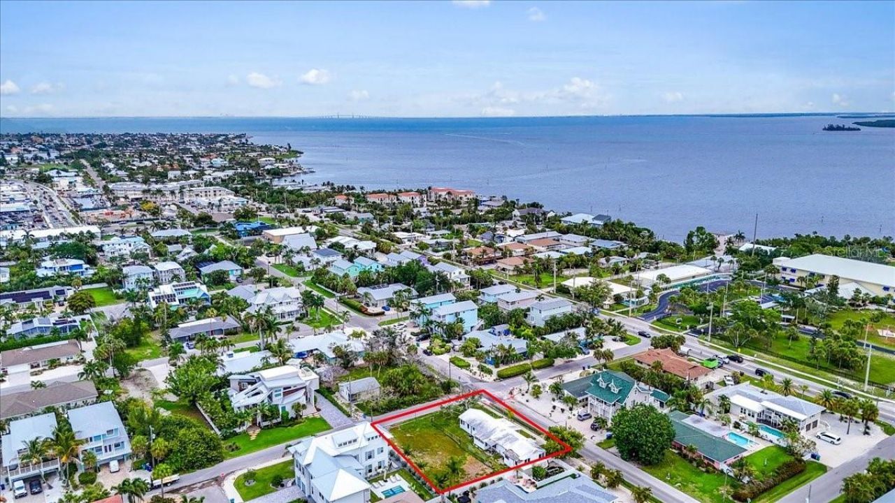 121 48th Street , Holmes Beach, FL 34217 Photo