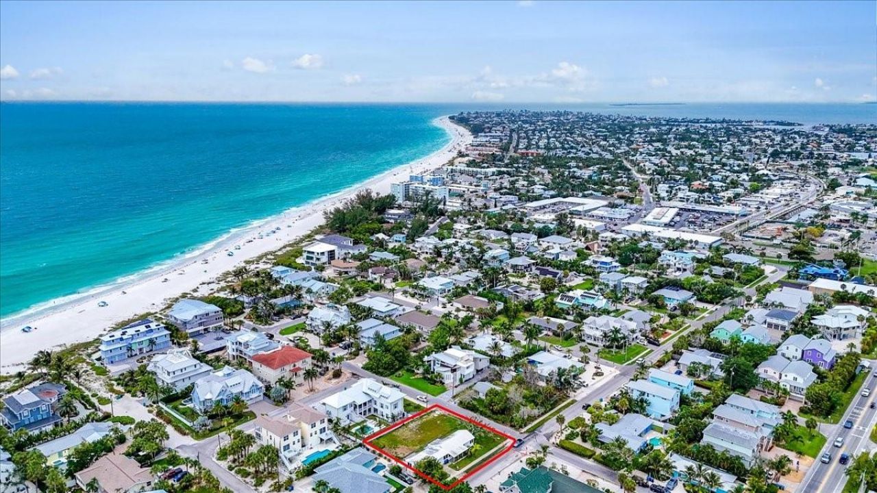 121 48th Street , Holmes Beach, FL 34217 Photo