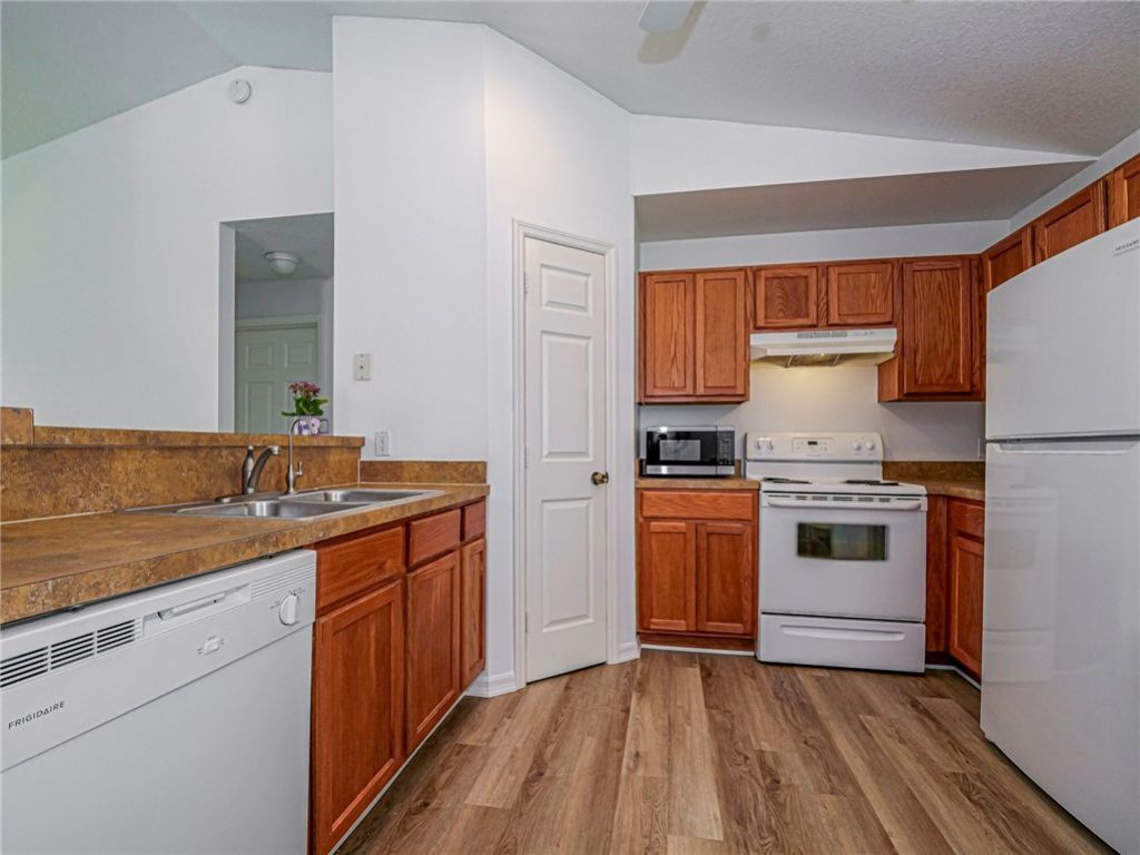1575 17th Court Sw, Vero Beach, FL 32962 Photo