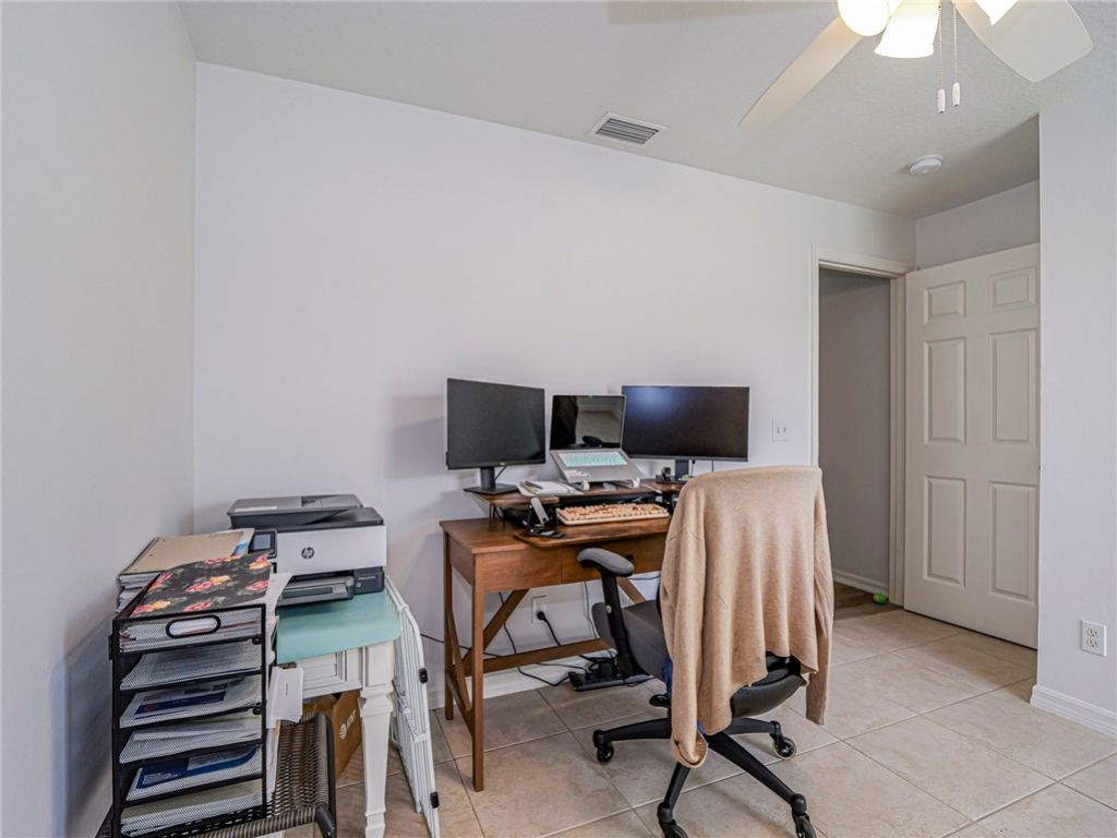1575 17th Court Sw, Vero Beach, FL 32962 Photo