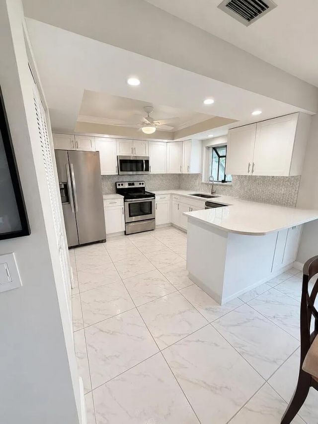 378 SW 28th Avenue, Delray Beach, FL 33445 Photo
