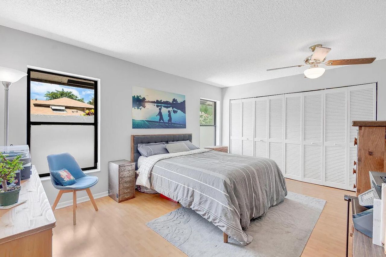 378 SW 28th Avenue, Delray Beach, FL 33445 Photo