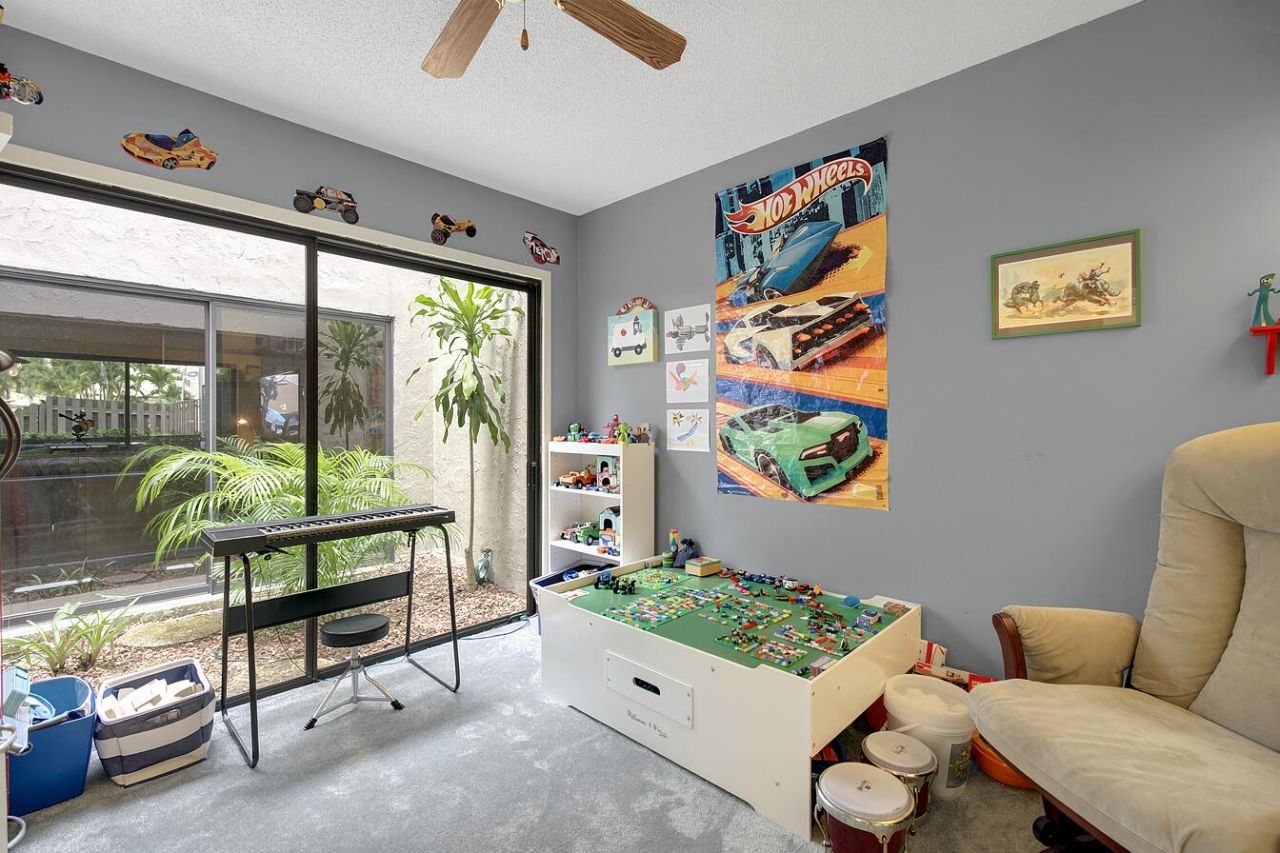 378 SW 28th Avenue, Delray Beach, FL 33445 Photo