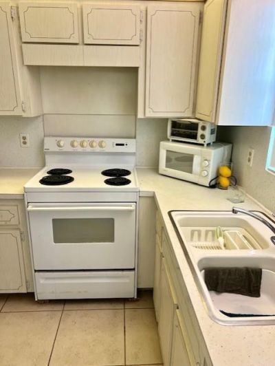 1455 N 12th Court, Unit 6b, Hollywood, FL 33019 Photo