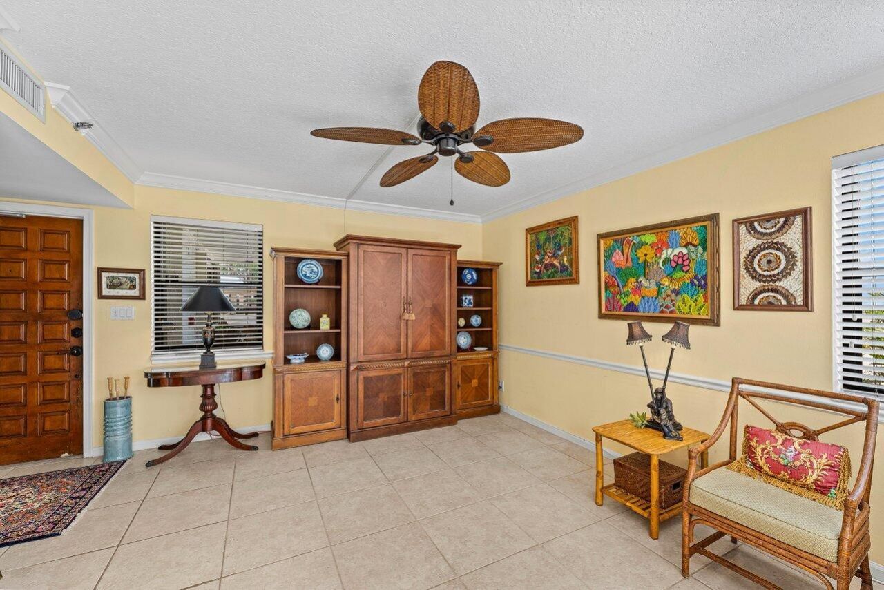 372 Golfview Road, Unit 101, North Palm Beach, FL 33408 Photo