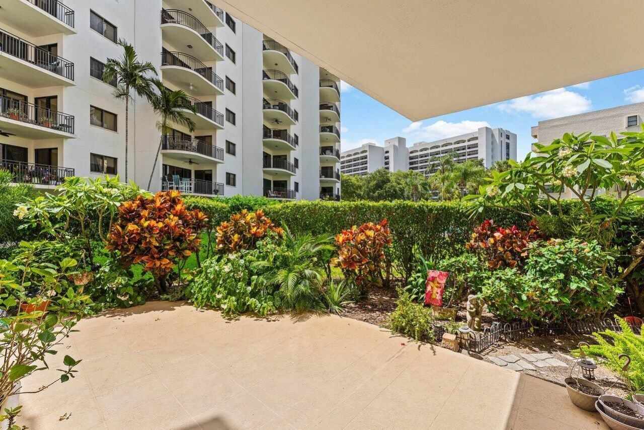 372 Golfview Road, Unit 101, North Palm Beach, FL 33408 Photo