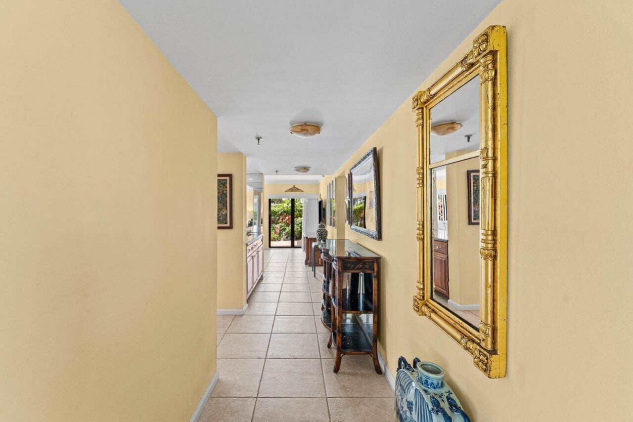 372 Golfview Road, Unit 101, North Palm Beach, FL 33408 Photo