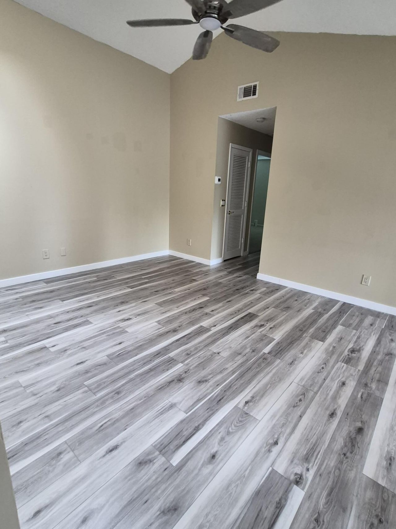 6531 SE Federal Highway, Unit F211, Stuart, FL 34997 Photo