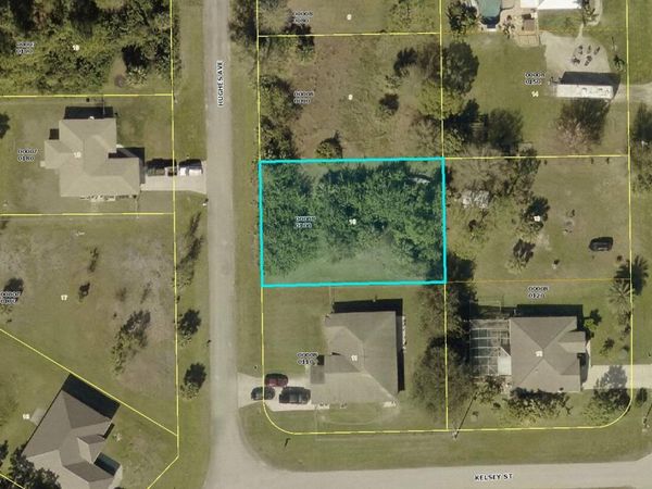 6138 Hughes Avenue, Fort Myers, FL 33905
