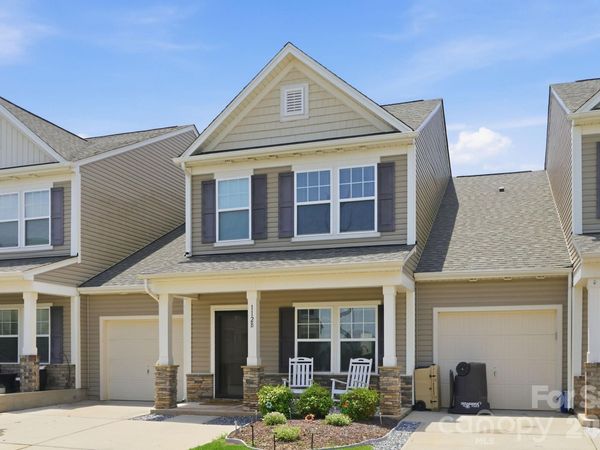 112 B Davenport Drive, Statesville, NC 28677