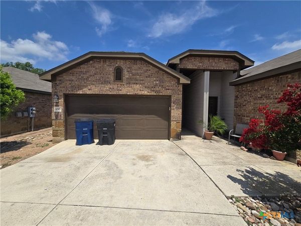 1084 Carolyn Cove , Unit 1086, New Braunfels, TX 78130