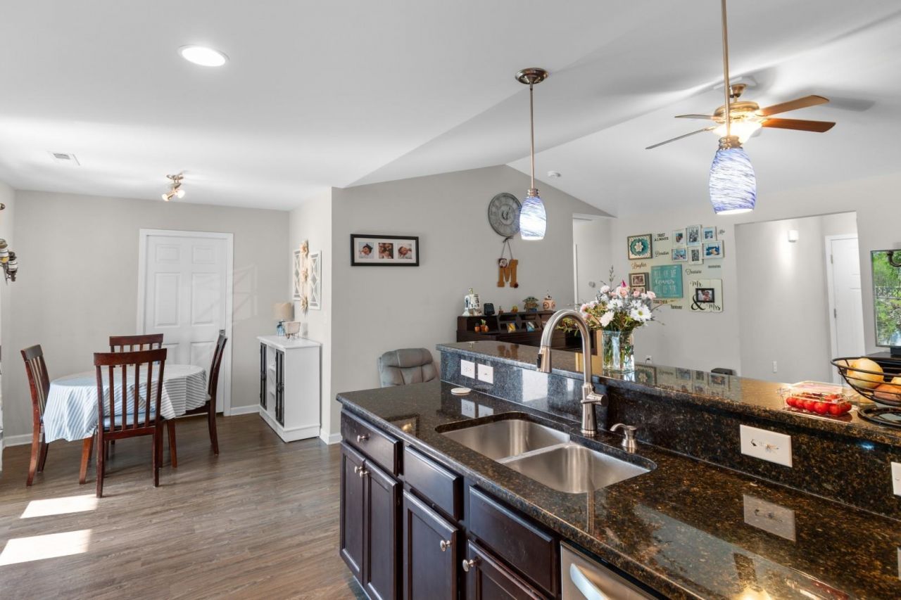 1404 Boker Rd.  Photo 10