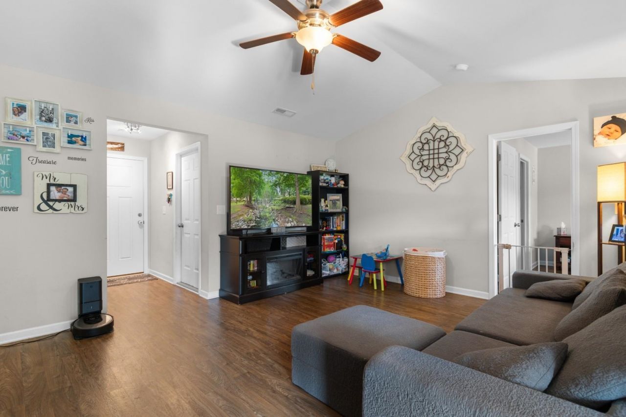 1404 Boker Rd.  Photo 12