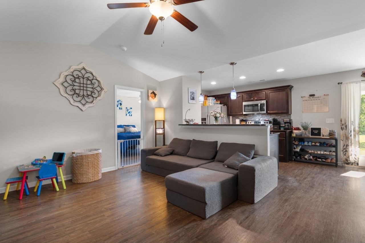 1404 Boker Rd.  Photo 14