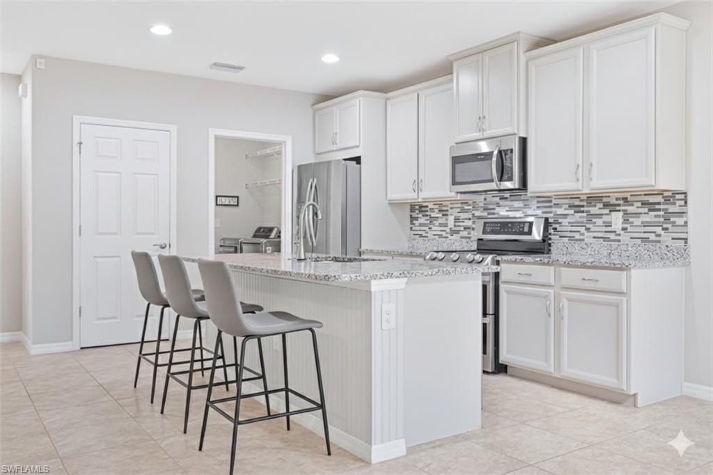 4365 Dutchess Park Rd , Fort Myers, FL 33916 Photo