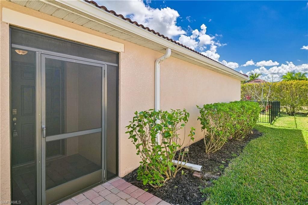 4365 Dutchess Park Rd , Fort Myers, FL 33916 Photo
