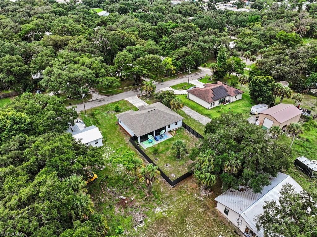 190 Hendry St , Labelle, FL 33935 Photo