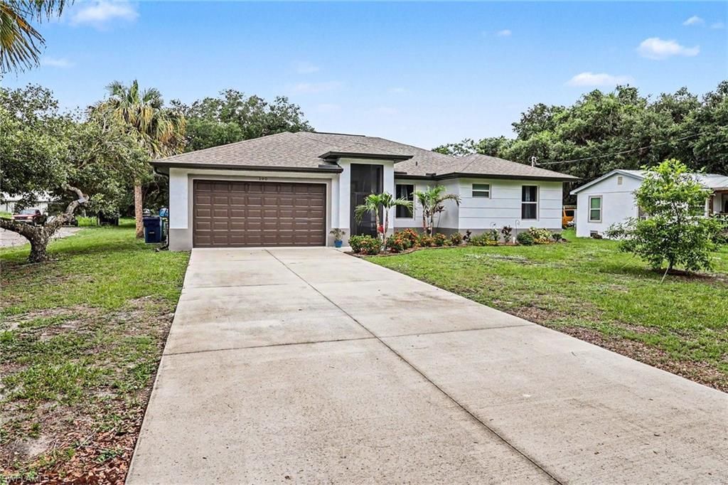 190 Hendry St , Labelle, FL 33935 Photo