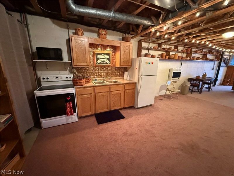 2741 Tabor Ridge Road NE, Mineral City, OH 44656 Photo 22
