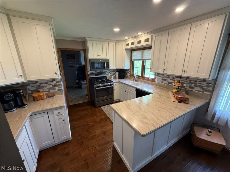 2741 Tabor Ridge Road NE, Mineral City, OH 44656 Photo 9