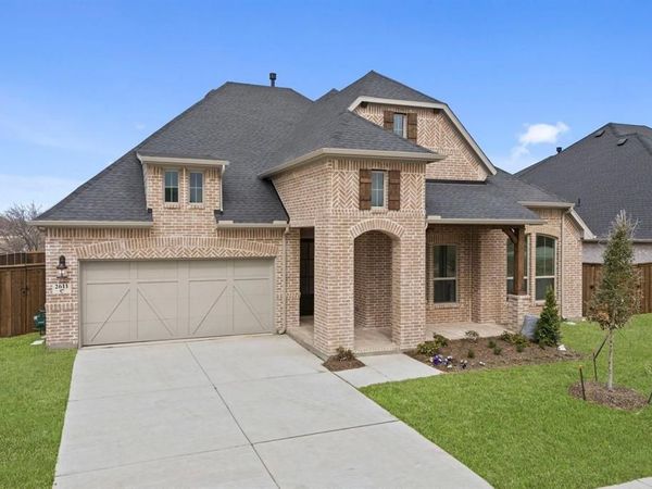 2611 Brazos Drive, Mansfield, TX 76063