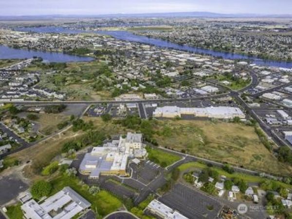 0 0 Riviera , Moses Lake, WA 98837