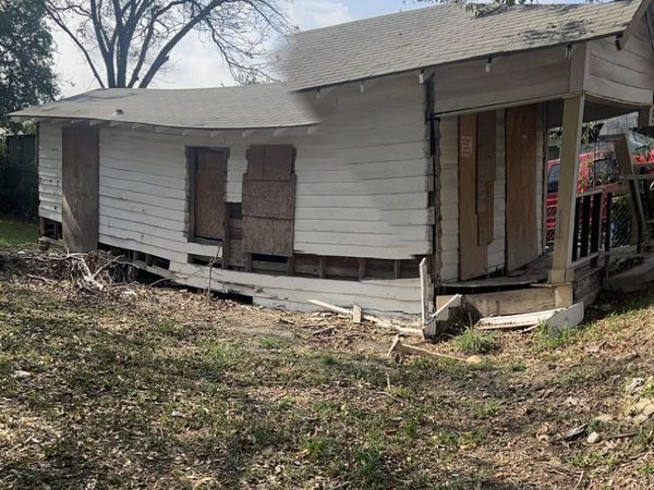 136 N Alabama St, San Antonio, TX 78203