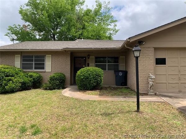 2113 S Birmingham Court , Tulsa, OK 74114