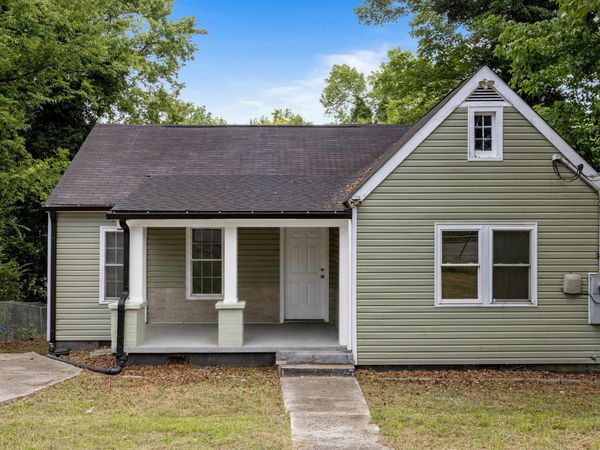 1704 Tunnel Boulevard, Chattanooga, TN 37406