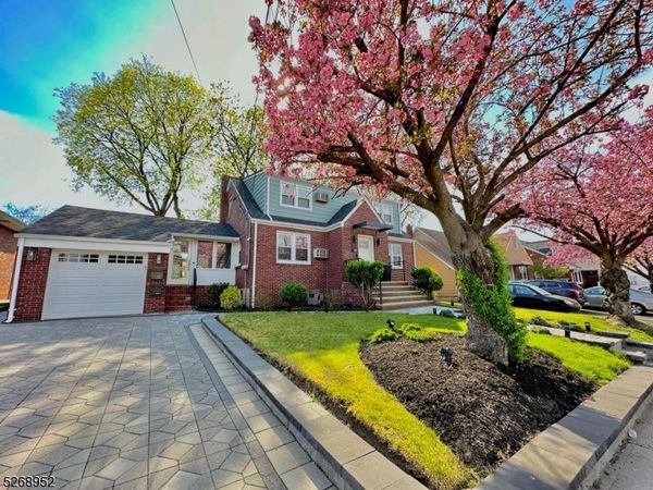 120 Union St, Lodi, NJ 07644