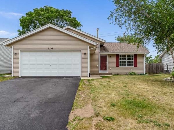 8738 Victory Lane , Machesney Park, IL 61115