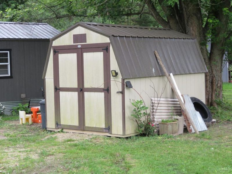 7204 Wagon Wheel Trail, Hillsboro, OH 45133 Photo 10