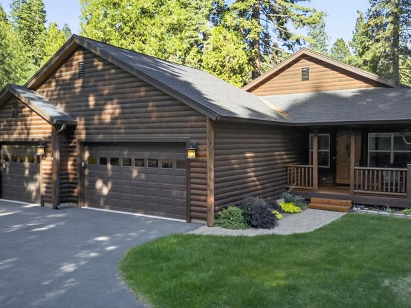 906 Clifford Drive, Lake Almanor, CA 96137