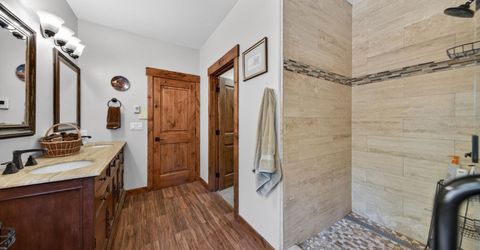 906 Clifford Drive, Lake Almanor, CA 96137 Photo
