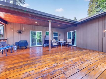 906 Clifford Drive, Lake Almanor, CA 96137 Photo