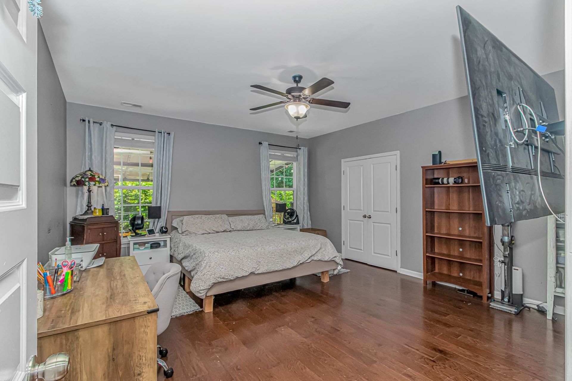 505 Oak Pond Ct. Photo 14