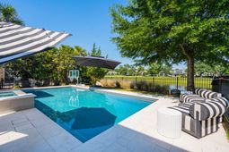 211 Ithecaw Creek Street photo 4