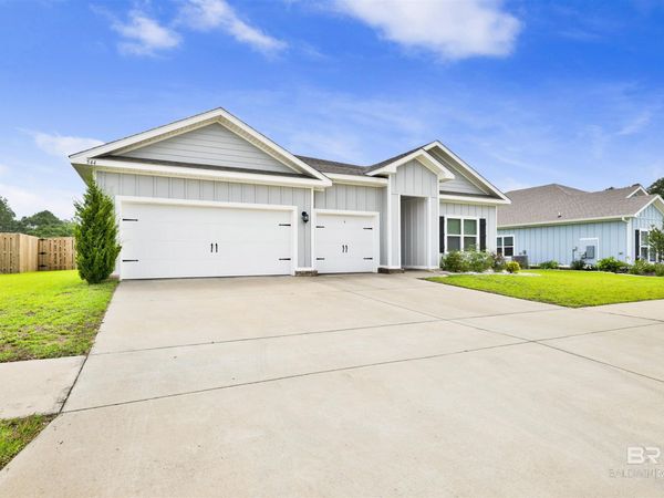 544 Golden Leaf Avenue, Fairhope, AL 36532