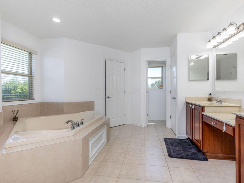 7731 Polo Lane, Powell, OH 43065 Photo 28