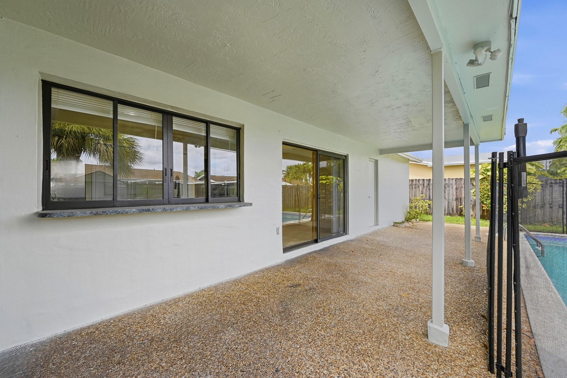 9671 NW 24th Street, Sunrise, FL 33322 Photo