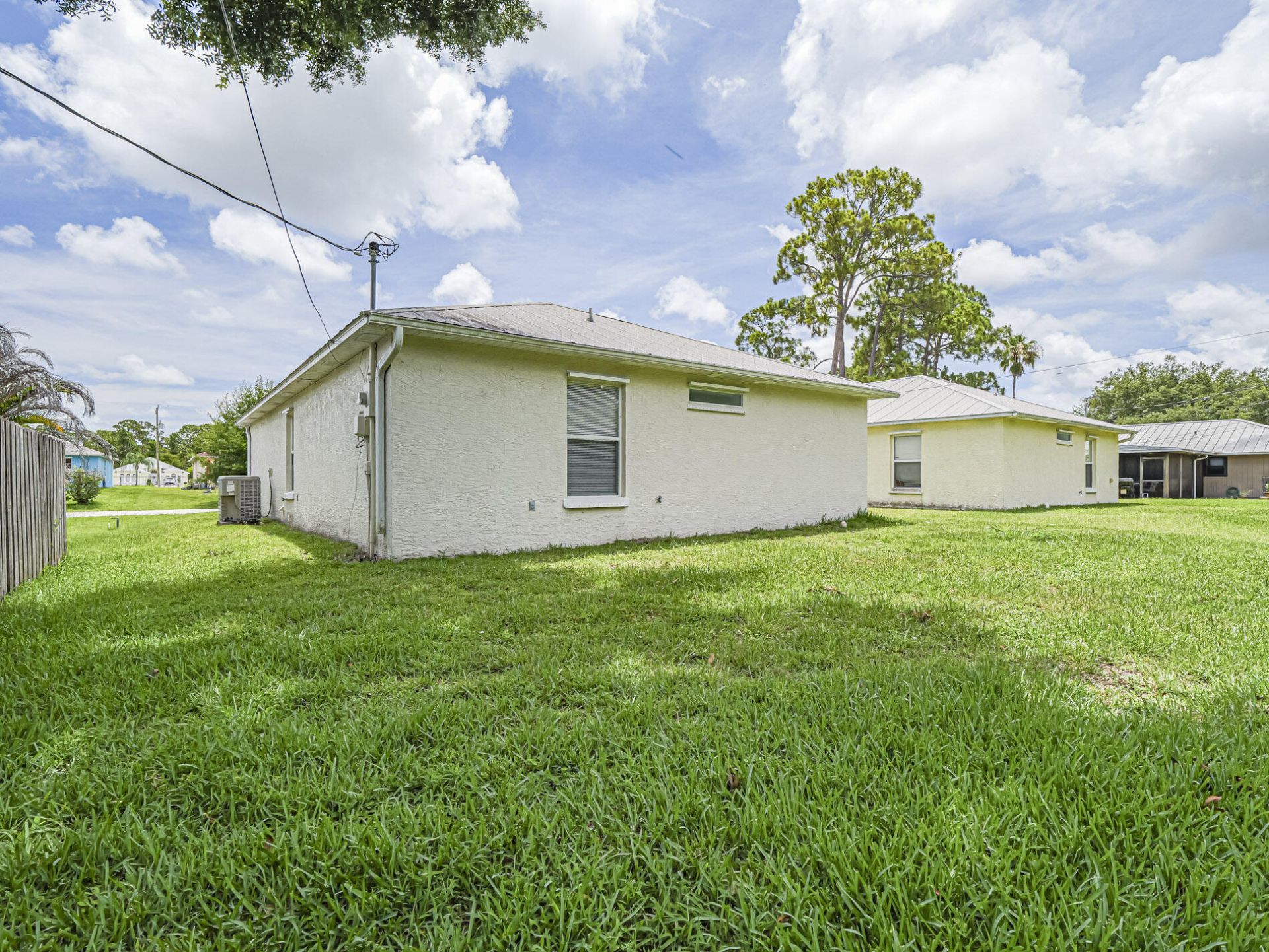1575 17th Court Sw, Vero Beach, FL 32962 Photo