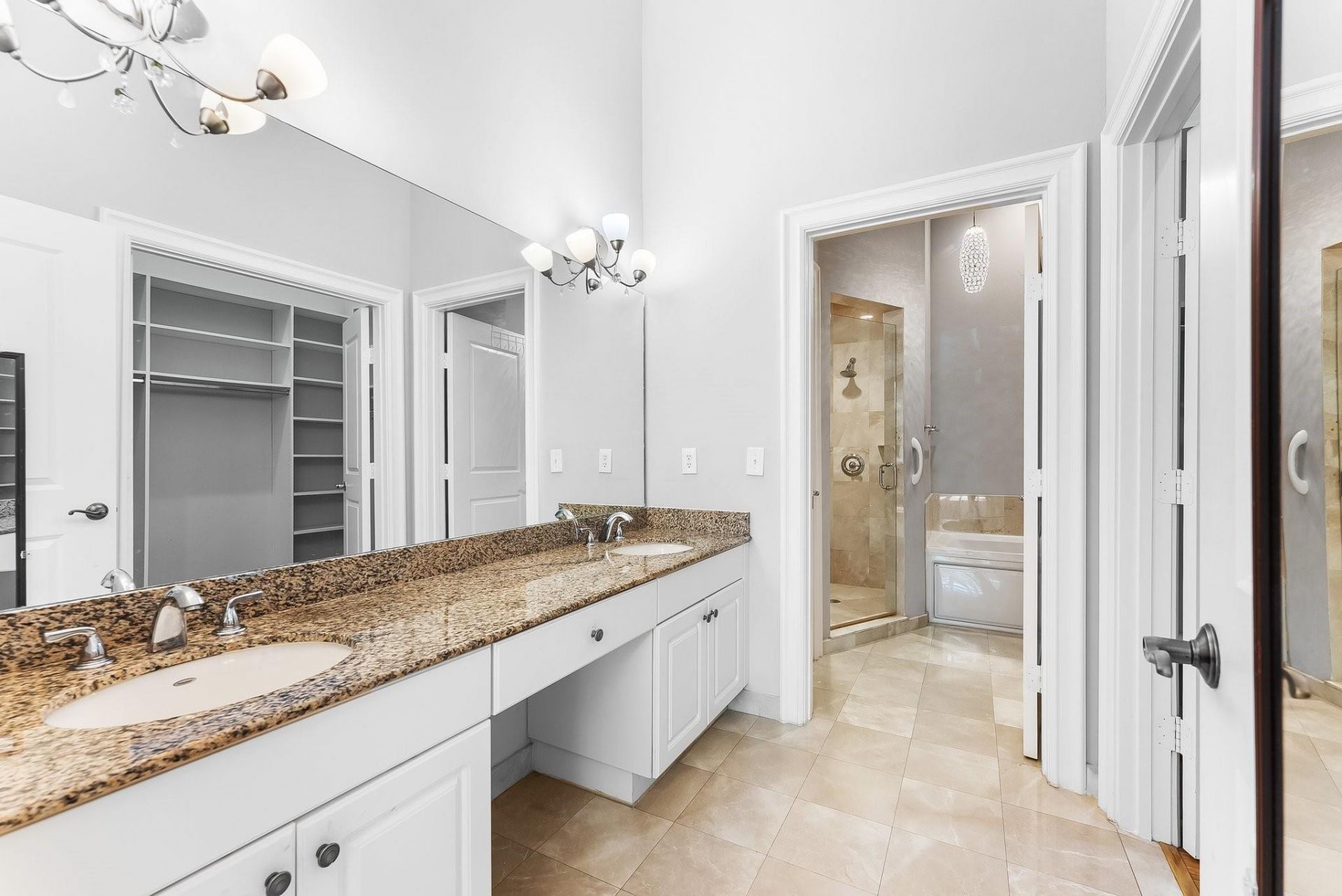 16102 Emerald Estates Drive, Unit 101, Weston, FL 33331 Photo