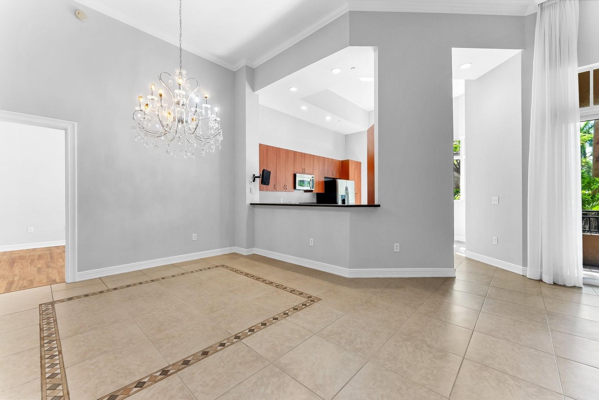16102 Emerald Estates Drive, Unit 101, Weston, FL 33331 Photo